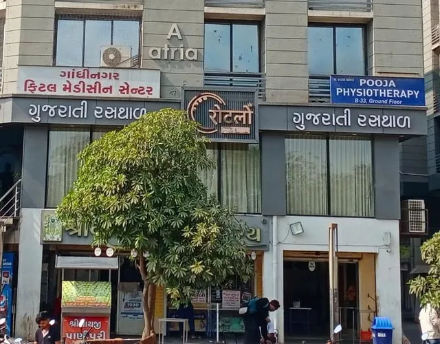 Rotlo Gujarati Rasthal - Gandhinagar
