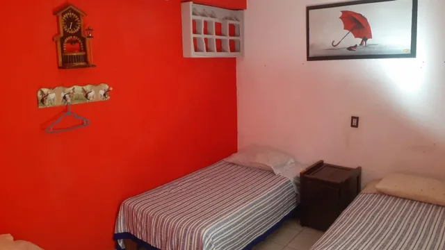 Hostal & Hotel Con Regaderas Pedro Escobedo