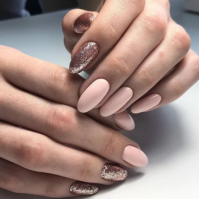 Four Season Nails (10% OFF New Customers)