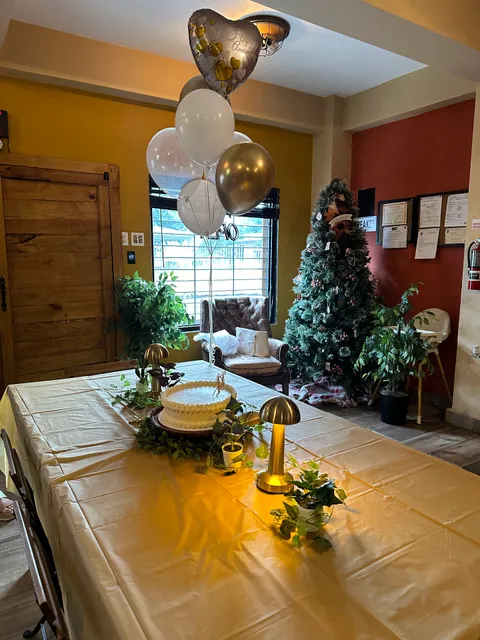 Hacienda Petates Restaurant & Café