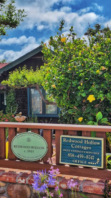 Redwood Hollow Cottages