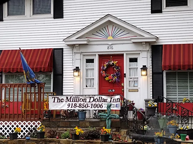 Million Dollar Inn