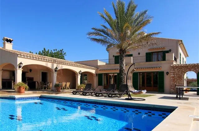 Finca Es Serral - Villas2rentMallorca