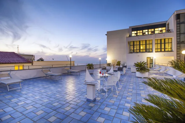 Panorama Palace Hotel