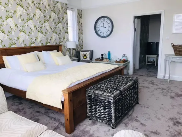 Merlstead House guest house