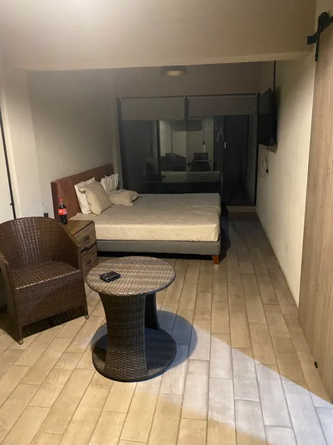 Pomona Apartments by Daju