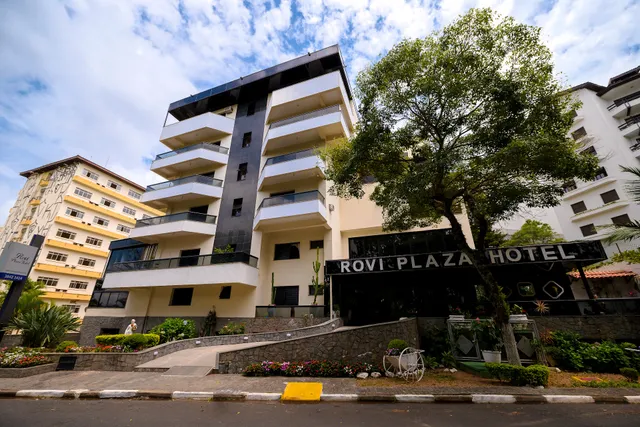 Rovi Plaza Hotel