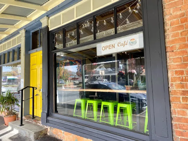 Jackson's Produce Store & Cafe