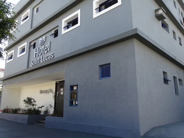 Saint Lucas Hotel