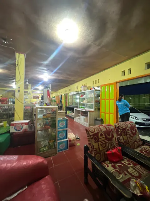 Rumah makan taddeang