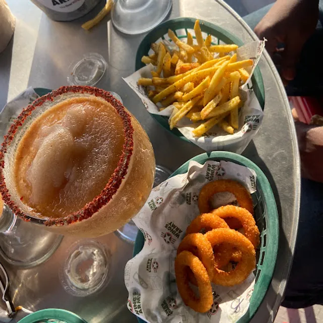 Wings Army Universidad