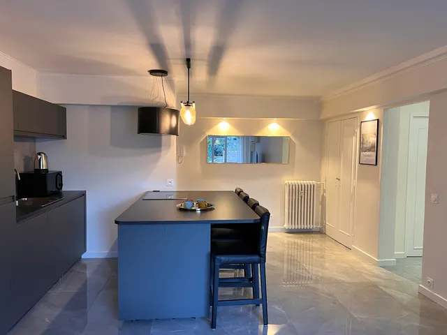 Les Arènes - Cannes