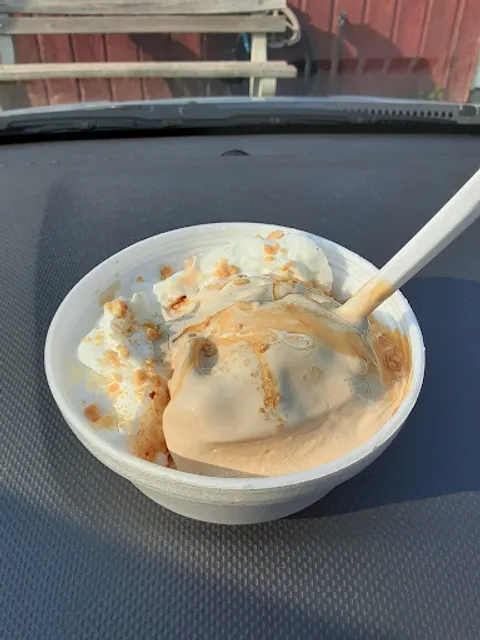 Frank’s Ice Cream & Mini Golf