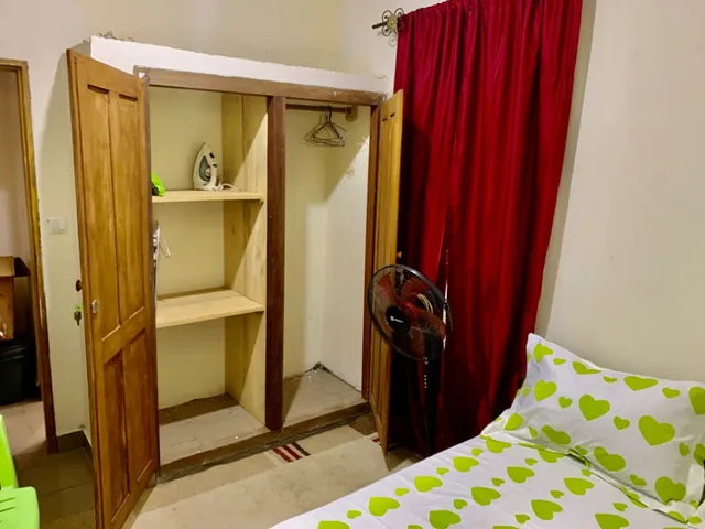 LNIMMO - Studio & appartement meublés Ekounou Yaoundé Cameroun - Internet illimité et forage