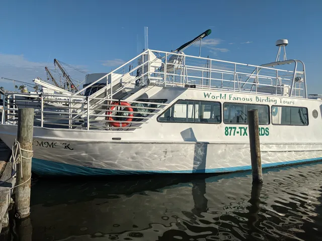 Whooping Crane & Dolphin Boat Tours