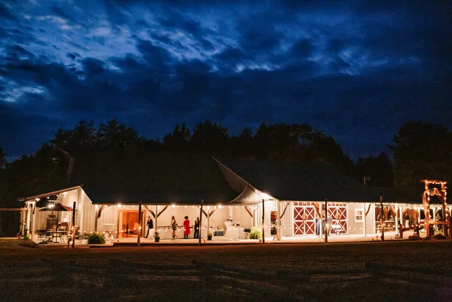 CountyLine Vineyard & Venue