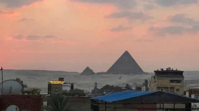 farsha pyramids cafe&restaurant