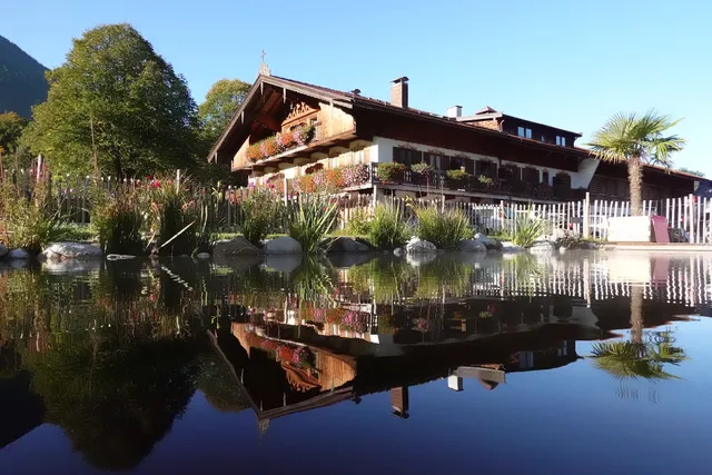 Gästehaus und Ferienwohnungen Gutfelder Hof