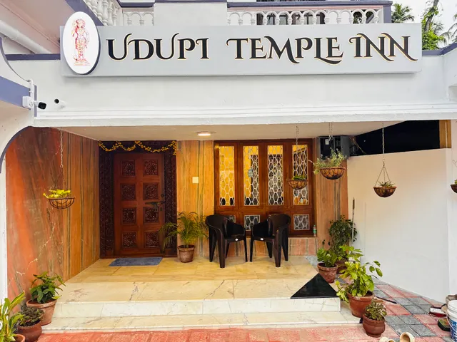 Udupi Temple Inn