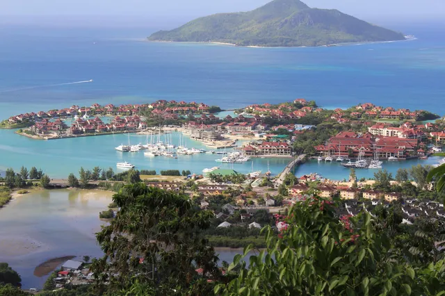 Rowsvilla Guest House