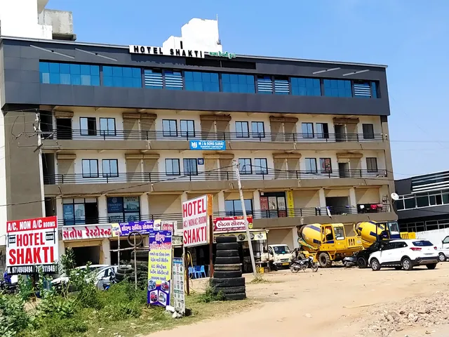 Hotel Shakti Delux Rooms