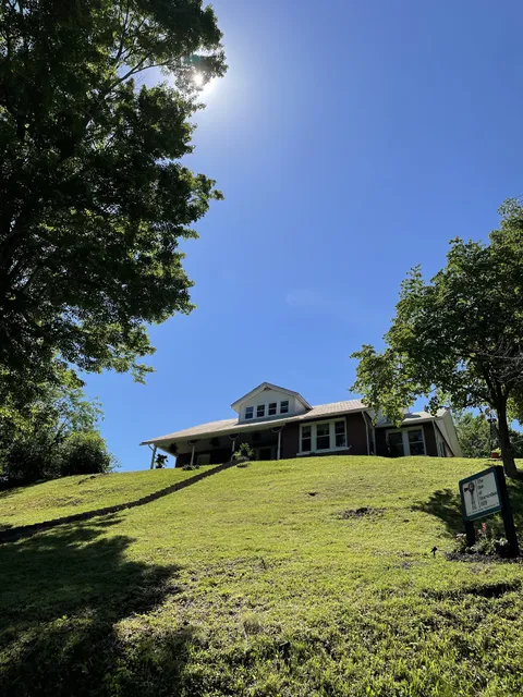 The Inn at Horseshoe Hill