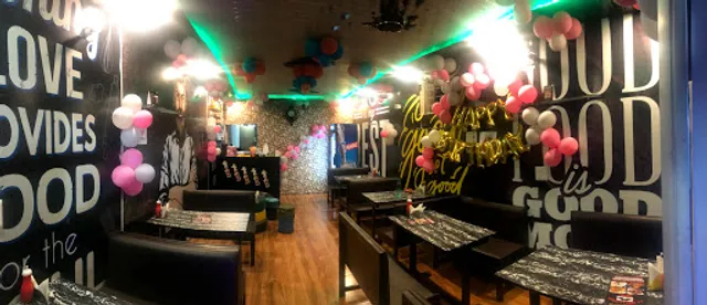 K K Food (A Family Restaurant)