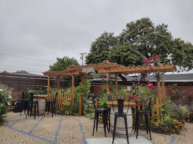 Crocker’s Cafe & Bakery