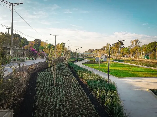 Parque Lineal "Gran Canal"