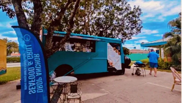 Drop Anchor Seafood & Grill, Nassau Bahamas