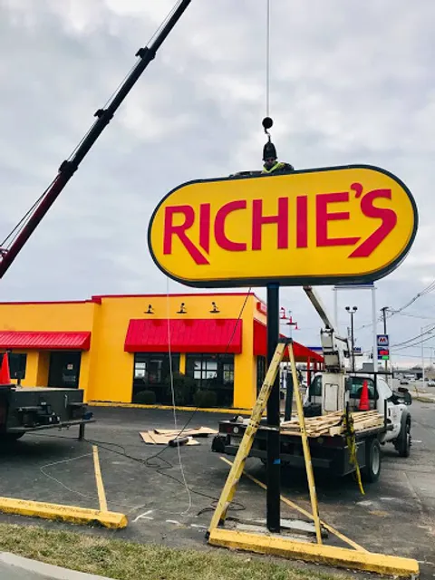 Richie's