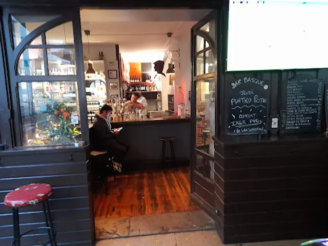Le Bar Basque
