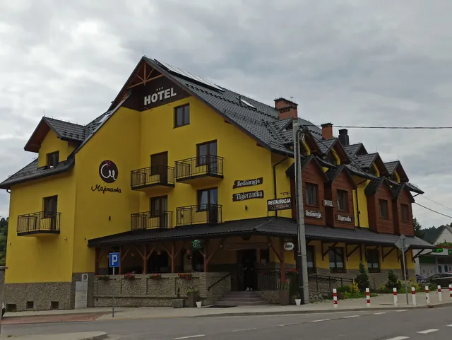 Hotel Restauracja Majerzanka