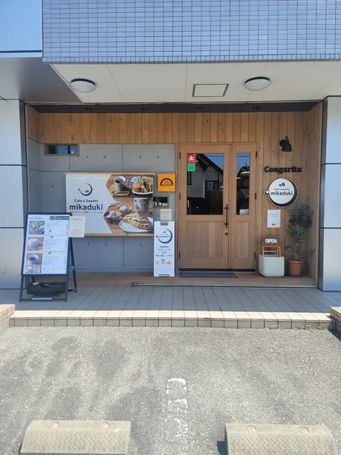 Cafe&Sweets mikaduki カフェ ミカヅキ