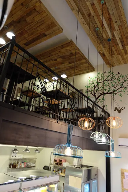 Tiny Kitchen & Dulce Vida