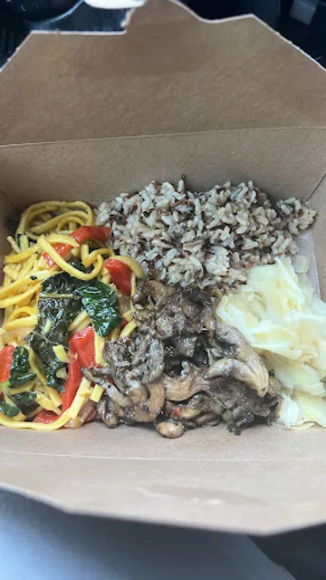 Road House health foods market