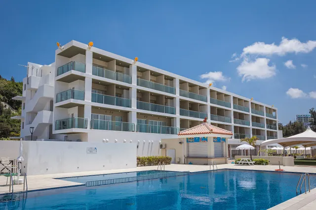 KARIYUSHI LCH. RESORT on The Beach