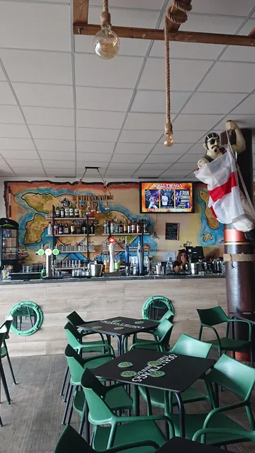 Scallywags Family Showbar