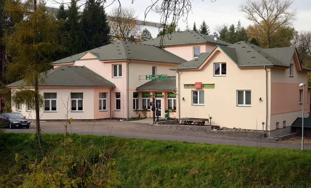 Apartment Hotel The Old Track