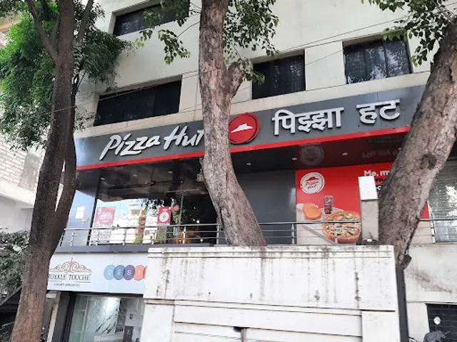 Pizza Hut | Rupa Bhavani Rd, Solapur