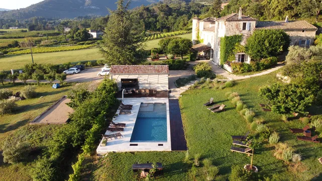 Ermitage Crestet - Vaison Ventoux Provence