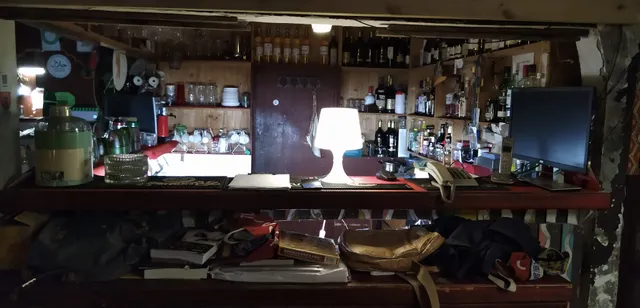 Raj Indian Restaurant & Bar