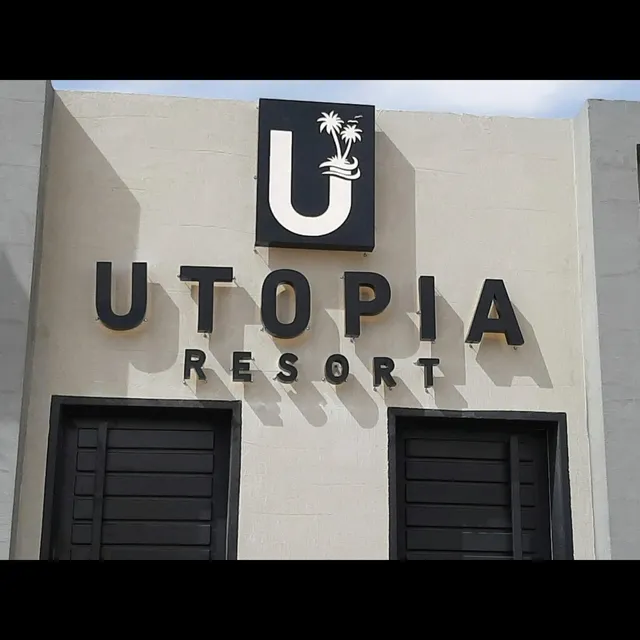 Utopia Resorts - شاليهات يوتوبيا