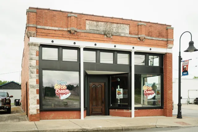 Happy Ice Cream & Snacks