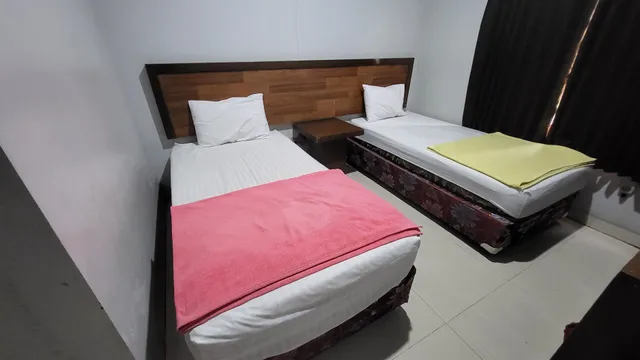 RedDoorz Syariah Near Tugu Dodol Kandangan