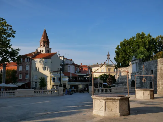 The Five Wells Square