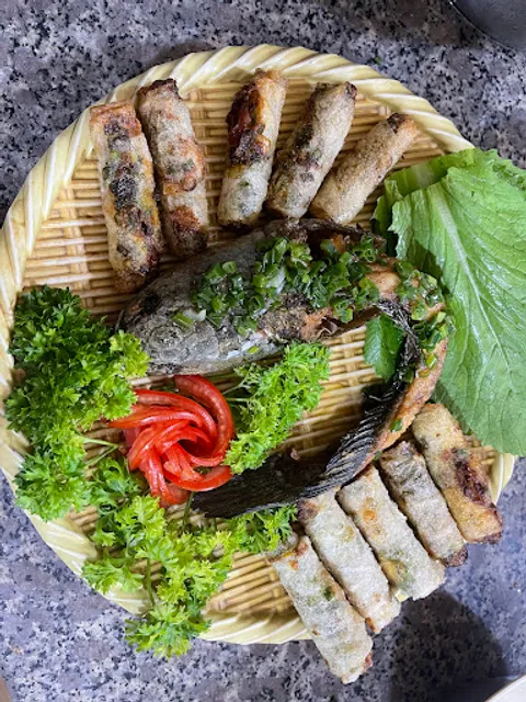 SHOWROOM THỊT SẠCH PHÚ HƯNG FARM