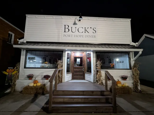 Buck's Port Hope Diner
