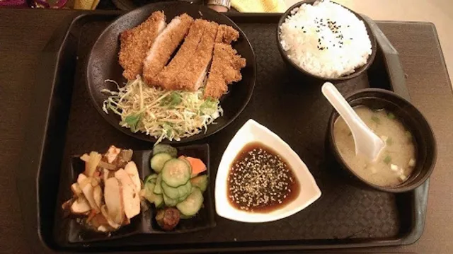 日勝屋(日式豬排)