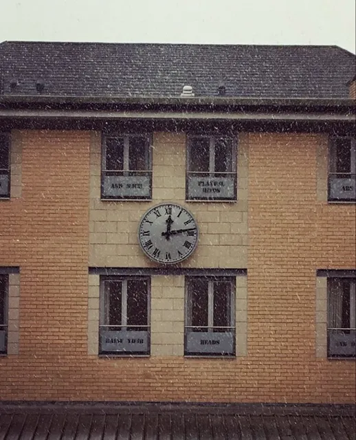 Phoenix Court Apartments